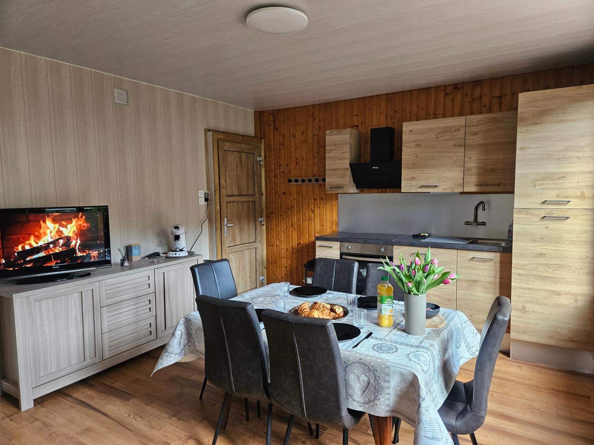 Appartement Chaleureux Gerardmer Proche Foret Exterior photo